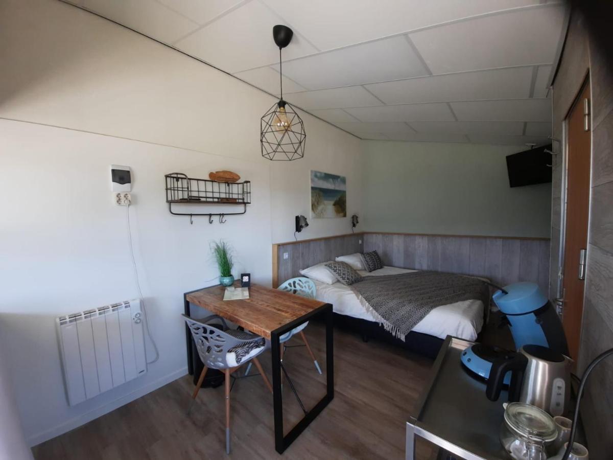 Beach Lodges Oostvoorne Exterior foto